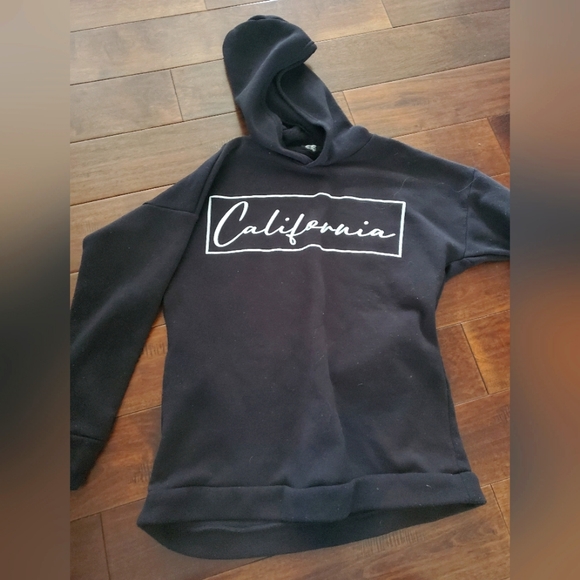 Boohoo Tops - California black hoodie size 6 boohoo brand